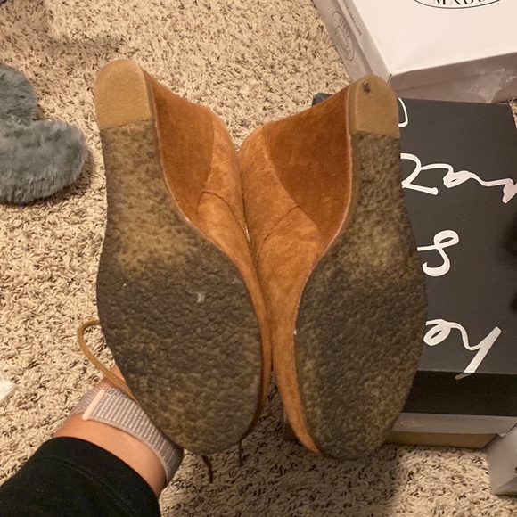 Steve Madden, wedged booties - Picture 3 of 3